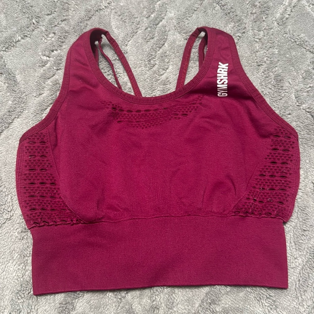 Gymshark maroon women’s sports bra size S